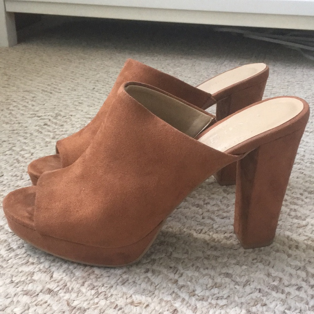 Chinese Laundry Los Angeles block heels